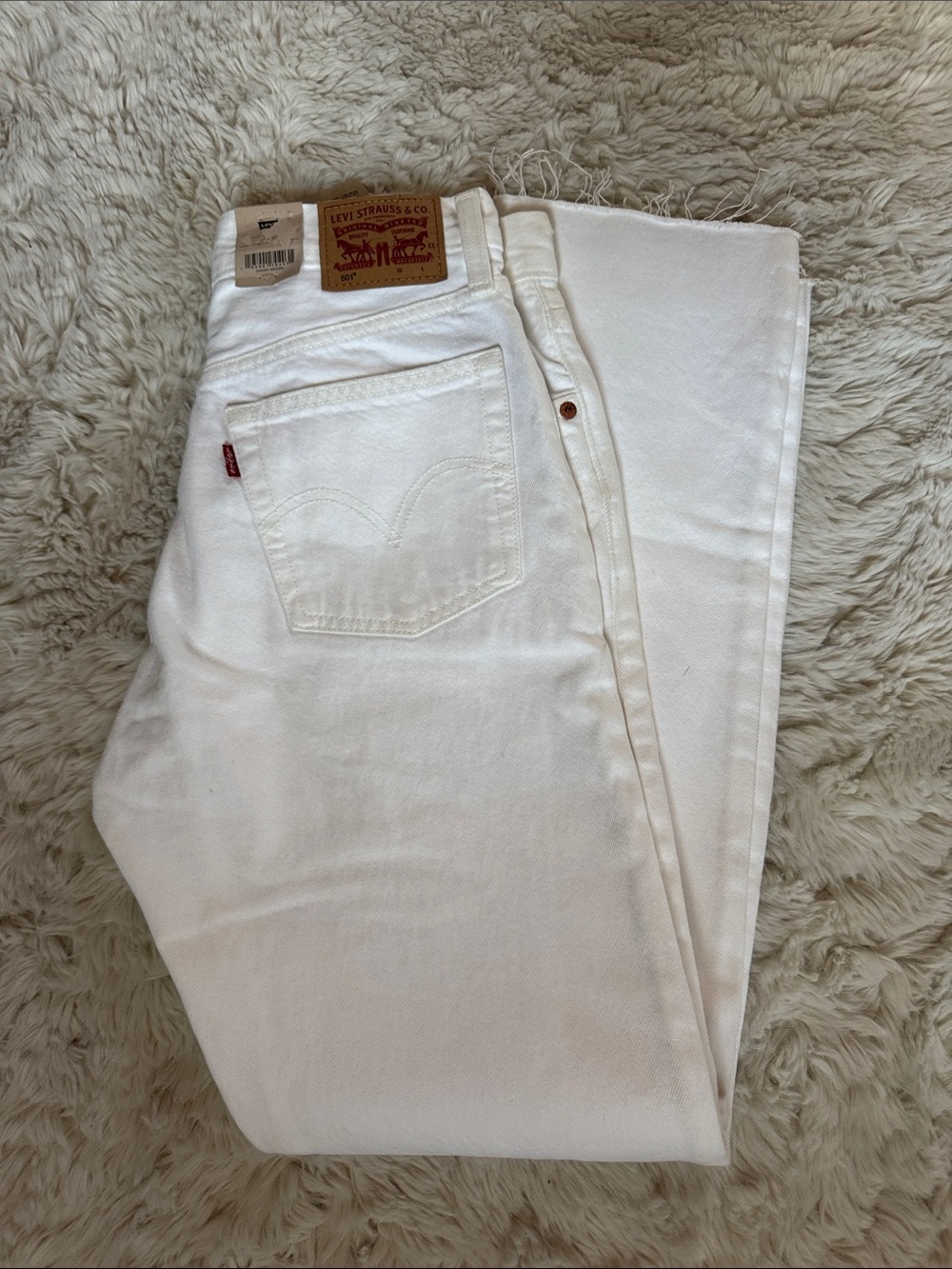Levi's 501 Original Distressed White Button-Fly Jeans - Picture 7 of 7